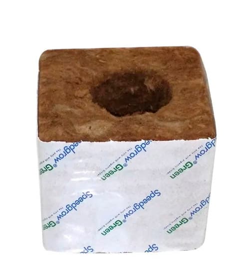 Taco Speedgrow 7.5 x 7.5 x 6.5 cm. Agujero 35 mm.